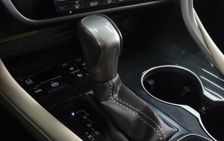 Lexus RX IV рестайлинг, 2016 год, 4 724 000 рублей, 26 фотография