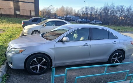 Toyota Camry, 2011 год, 1 300 000 рублей, 1 фотография
