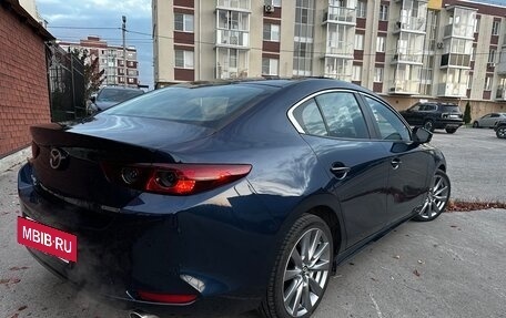 Mazda 3, 2021 год, 2 990 000 рублей, 4 фотография
