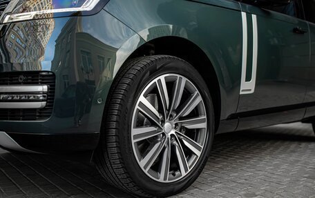 Land Rover Range Rover IV рестайлинг, 2023 год, 17 990 000 рублей, 9 фотография