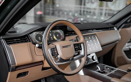 Land Rover Range Rover IV рестайлинг, 2023 год, 17 990 000 рублей, 12 фотография