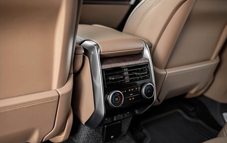 Land Rover Range Rover IV рестайлинг, 2023 год, 17 990 000 рублей, 24 фотография