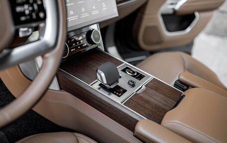 Land Rover Range Rover IV рестайлинг, 2023 год, 17 990 000 рублей, 28 фотография