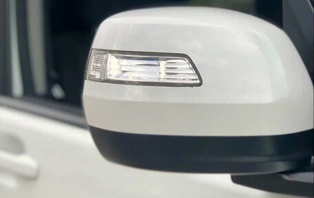 Honda Stepwgn IV рестайлинг, 2021 год, 2 000 000 рублей, 9 фотография