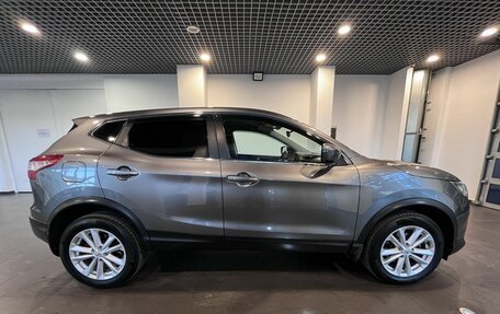 Nissan Qashqai, 2018 год, 1 790 000 рублей, 2 фотография