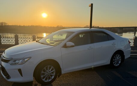 Toyota Camry, 2015 год, 1 750 000 рублей, 2 фотография