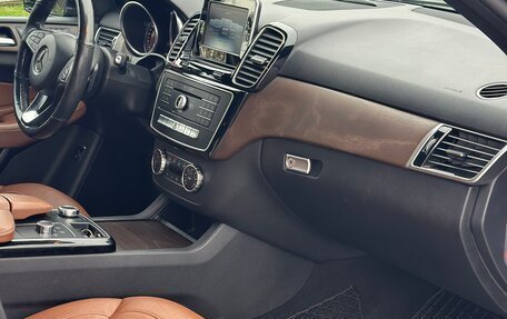 Mercedes-Benz GLE, 2016 год, 3 140 000 рублей, 15 фотография