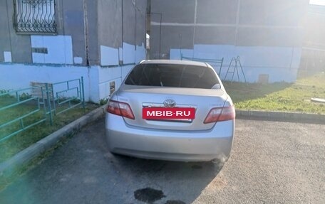 Toyota Camry, 2011 год, 1 300 000 рублей, 5 фотография