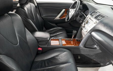 Toyota Camry, 2011 год, 1 749 000 рублей, 23 фотография