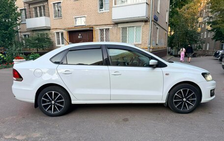 Volkswagen Polo VI (EU Market), 2017 год, 1 099 000 рублей, 3 фотография
