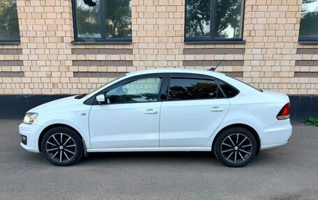 Volkswagen Polo VI (EU Market), 2017 год, 1 099 000 рублей, 4 фотография
