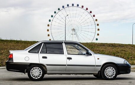 Daewoo Nexia I рестайлинг, 2010 год, 240 000 рублей, 8 фотография
