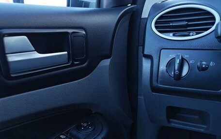 Ford Focus II рестайлинг, 2009 год, 649 000 рублей, 14 фотография