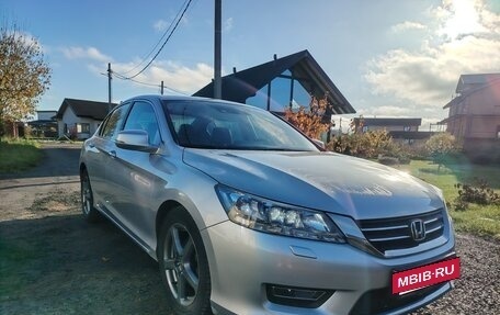 Honda Accord IX рестайлинг, 2013 год, 1 700 000 рублей, 4 фотография