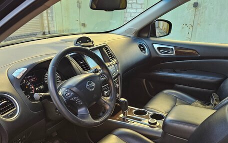 Nissan Pathfinder, 2014 год, 2 000 000 рублей, 17 фотография