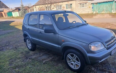 Chevrolet Niva I рестайлинг, 2005 год, 219 000 рублей, 3 фотография