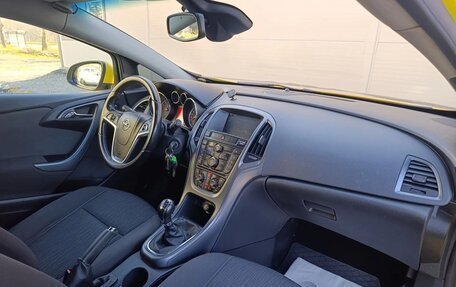 Opel Astra J, 2012 год, 649 000 рублей, 11 фотография