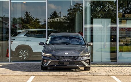 Hyundai Elantra, 2023 год, 1 595 000 рублей, 2 фотография