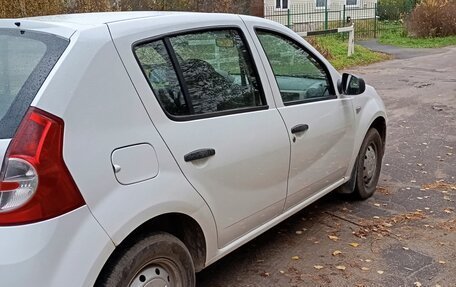 Renault Sandero I, 2014 год, 500 000 рублей, 4 фотография