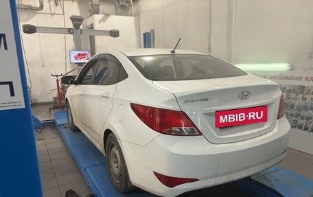 Hyundai Solaris II рестайлинг, 2016 год, 999 000 рублей, 4 фотография