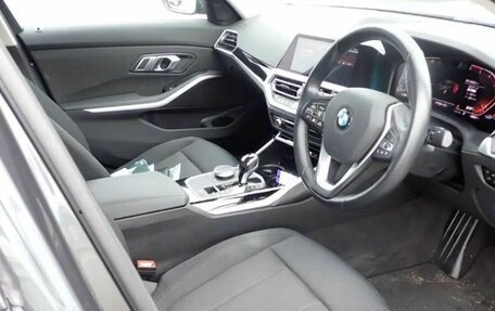 BMW 3 серия, 2020 год, 3 400 000 рублей, 24 фотография