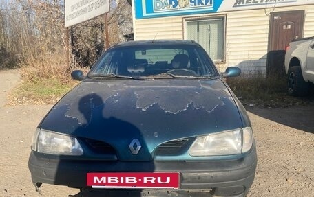 Renault Megane III рестайлинг, 1997 год, 79 000 рублей, 2 фотография
