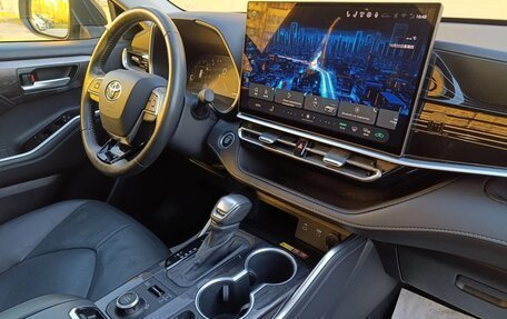 Toyota Highlander, 2025 год, 5 195 000 рублей, 11 фотография