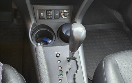 Toyota RAV4, 2011 год, 2 000 000 рублей, 12 фотография