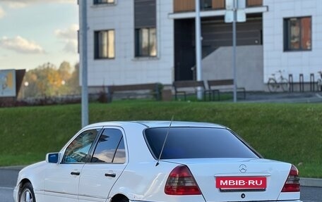 Mercedes-Benz C-Класс, 1995 год, 220 000 рублей, 5 фотография