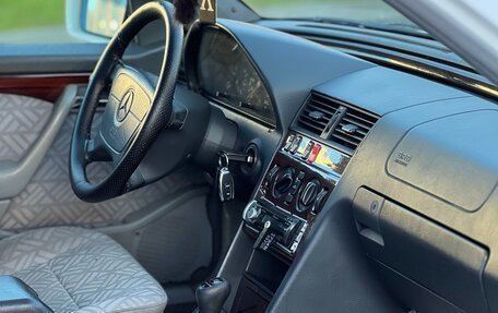 Mercedes-Benz C-Класс, 1995 год, 220 000 рублей, 11 фотография