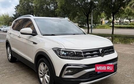 Volkswagen T-Cross I, 2022 год, 1 730 000 рублей, 3 фотография