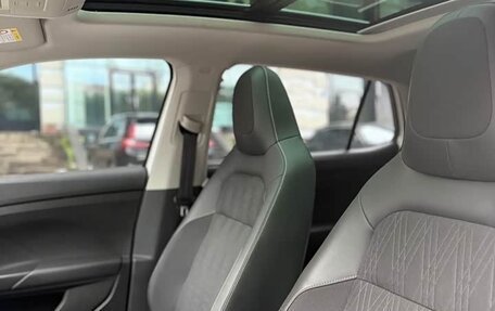 Volkswagen T-Cross I, 2022 год, 1 730 000 рублей, 10 фотография