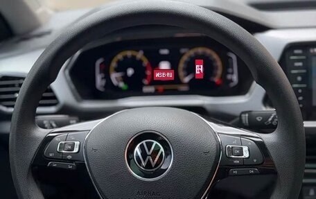 Volkswagen T-Cross I, 2022 год, 1 730 000 рублей, 15 фотография