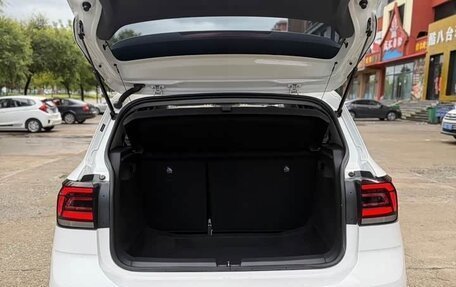 Volkswagen T-Cross I, 2022 год, 1 730 000 рублей, 23 фотография