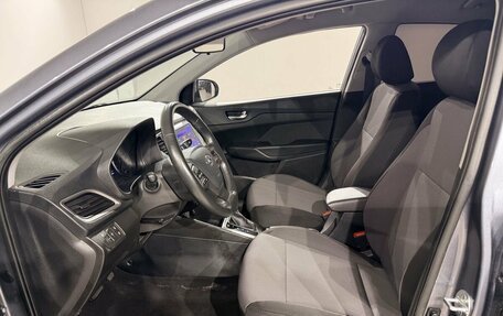 Hyundai Solaris II рестайлинг, 2018 год, 1 525 000 рублей, 14 фотография