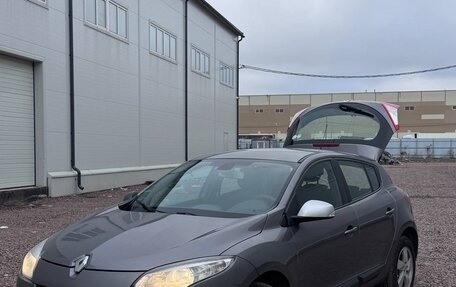 Renault Megane III рестайлинг, 2011 год, 450 000 рублей, 1 фотография