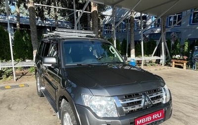 Mitsubishi Pajero IV рестайлинг 2, 2014 год, 2 250 000 рублей, 1 фотография