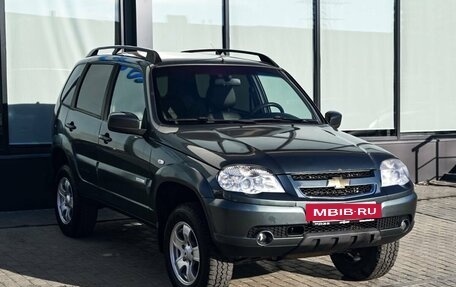Chevrolet Niva I рестайлинг, 2012 год, 375 000 рублей, 7 фотография