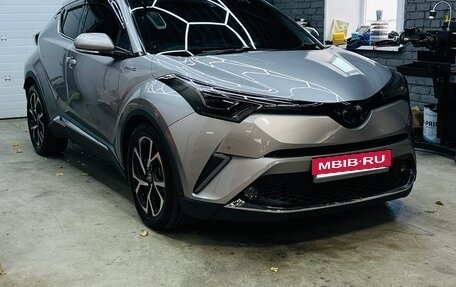 Toyota C-HR I рестайлинг, 2017 год, 2 000 000 рублей, 5 фотография