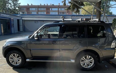 Mitsubishi Pajero IV рестайлинг 2, 2014 год, 2 250 000 рублей, 5 фотография