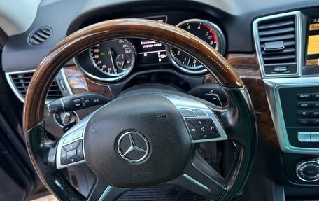Mercedes-Benz M-Класс, 2012 год, 1 650 000 рублей, 14 фотография