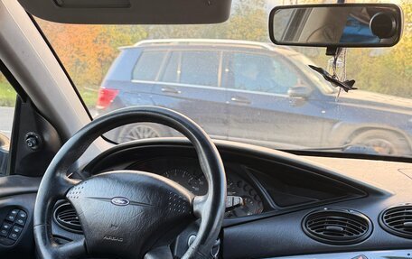 Ford Focus IV, 2002 год, 267 000 рублей, 9 фотография