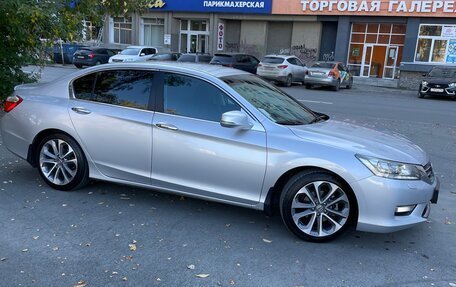 Honda Accord IX рестайлинг, 2013 год, 1 650 000 рублей, 5 фотография