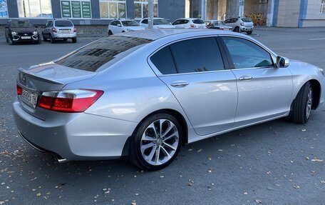 Honda Accord IX рестайлинг, 2013 год, 1 650 000 рублей, 7 фотография