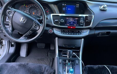 Honda Accord IX рестайлинг, 2013 год, 1 650 000 рублей, 13 фотография