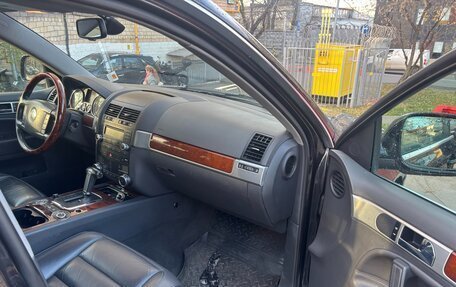 Volkswagen Touareg III, 2006 год, 1 670 000 рублей, 9 фотография