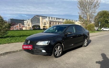 Volkswagen Jetta VII, 2017 год, 1 359 000 рублей, 2 фотография
