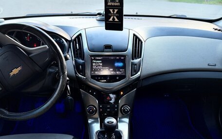 Chevrolet Cruze II, 2013 год, 530 000 рублей, 9 фотография