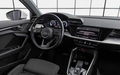 Audi A3, 2021 год, 2 619 000 рублей, 9 фотография
