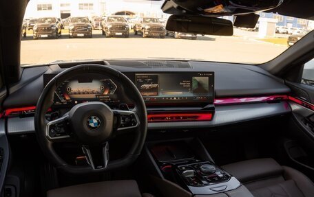 BMW 5 серия, 2025 год, 6 500 000 рублей, 12 фотография